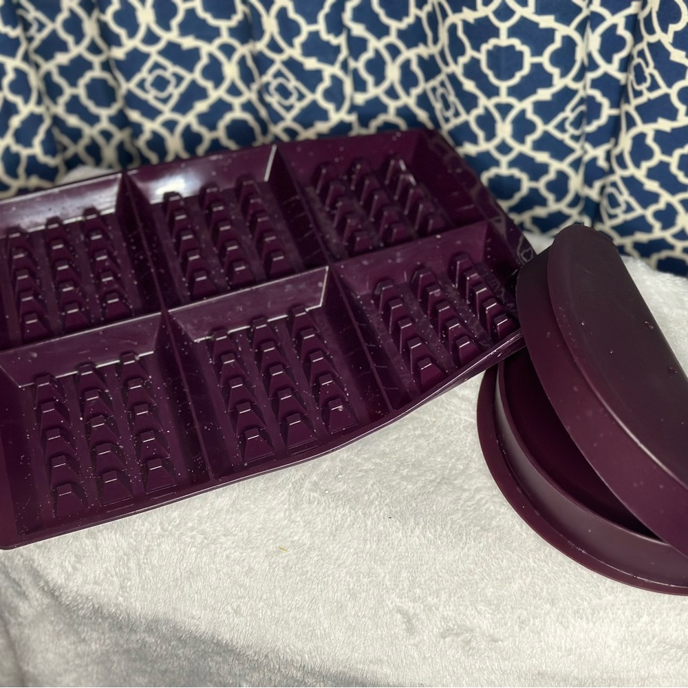 Epicure Silicone Waffle pan & Omelet maker